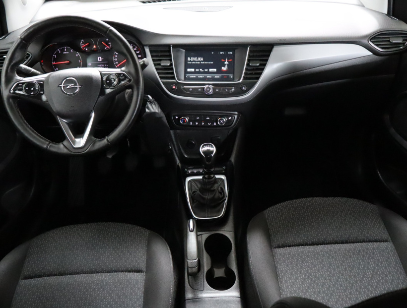Opel Crossland, 2021