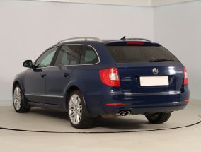 Skoda Superb - 2011