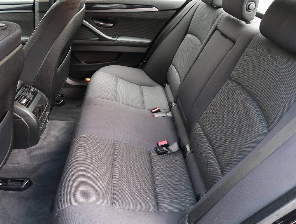 BMW 5