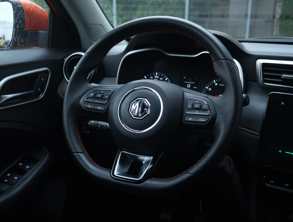 MG ZS SUV