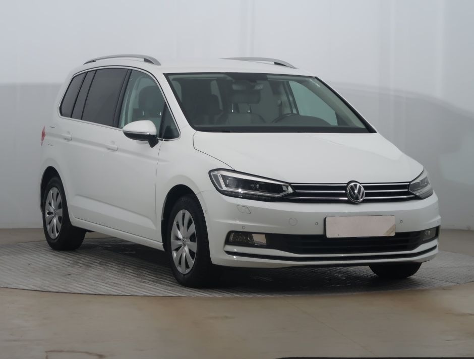 Volkswagen Touran - 2016