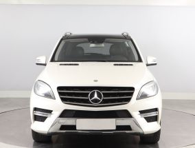 Mercedes-Benz ML - 2012