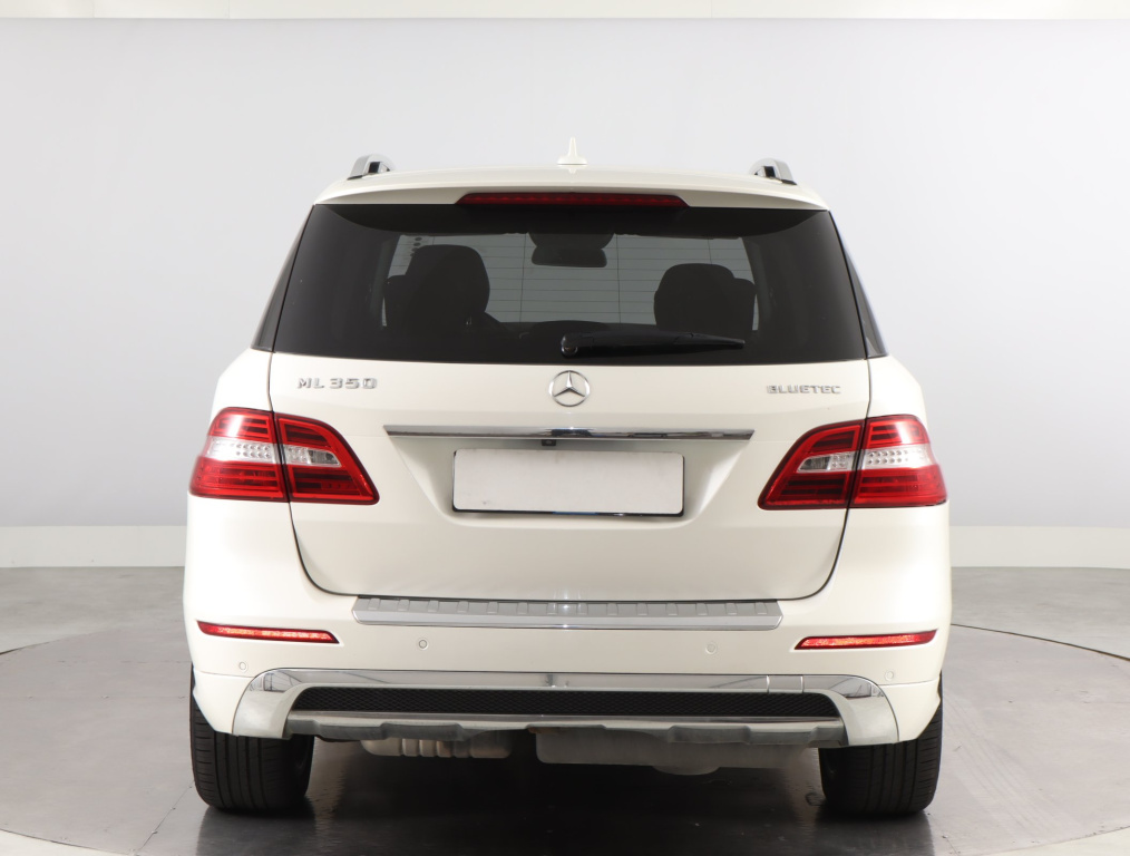 Mercedes-Benz ML