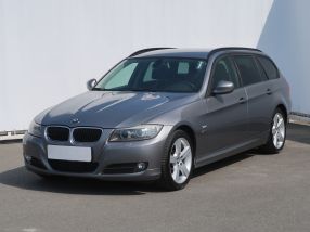 BMW 3 - 2009
