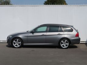 BMW 3 - 2009