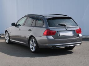 BMW 3 - 2009