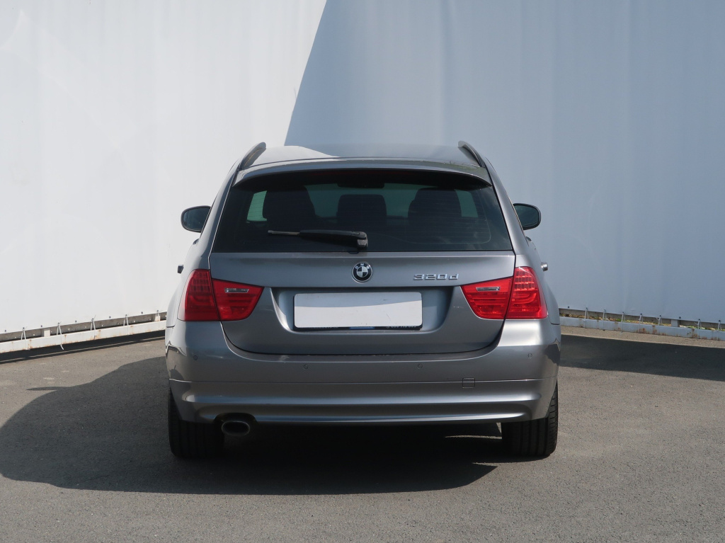 BMW 3