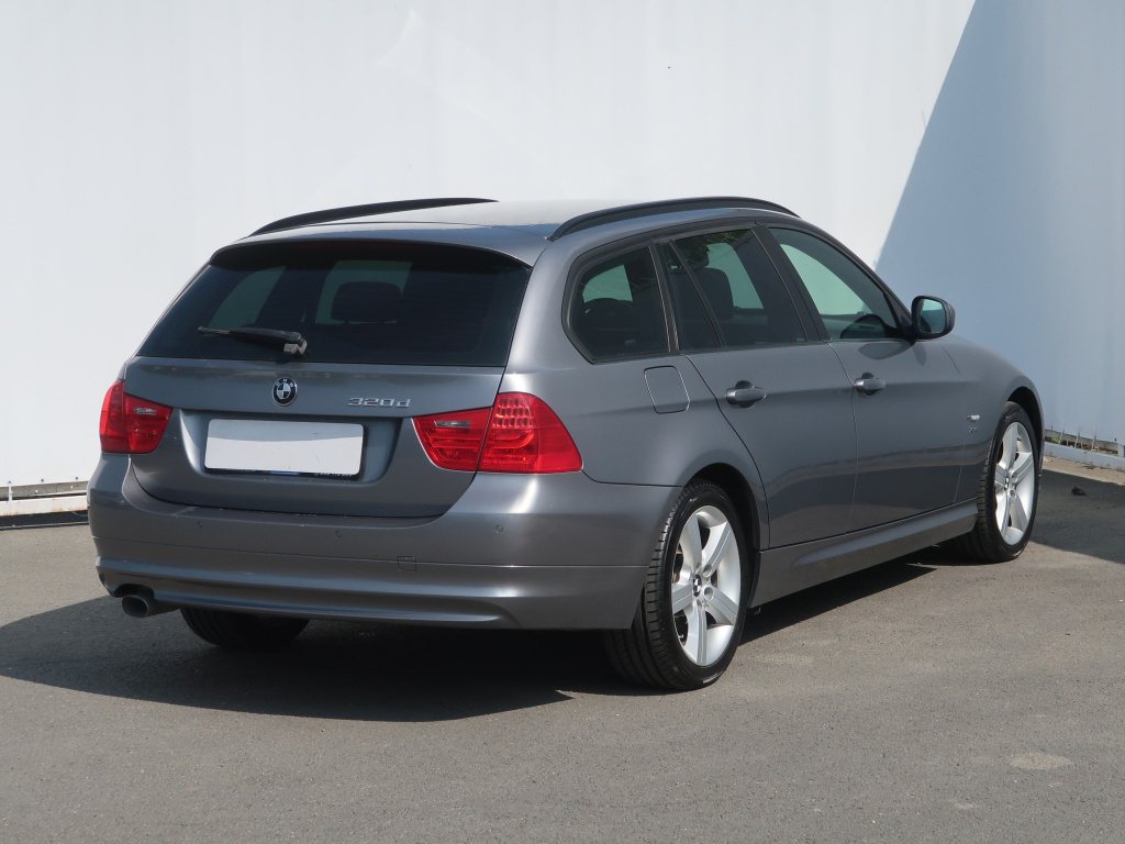BMW 3