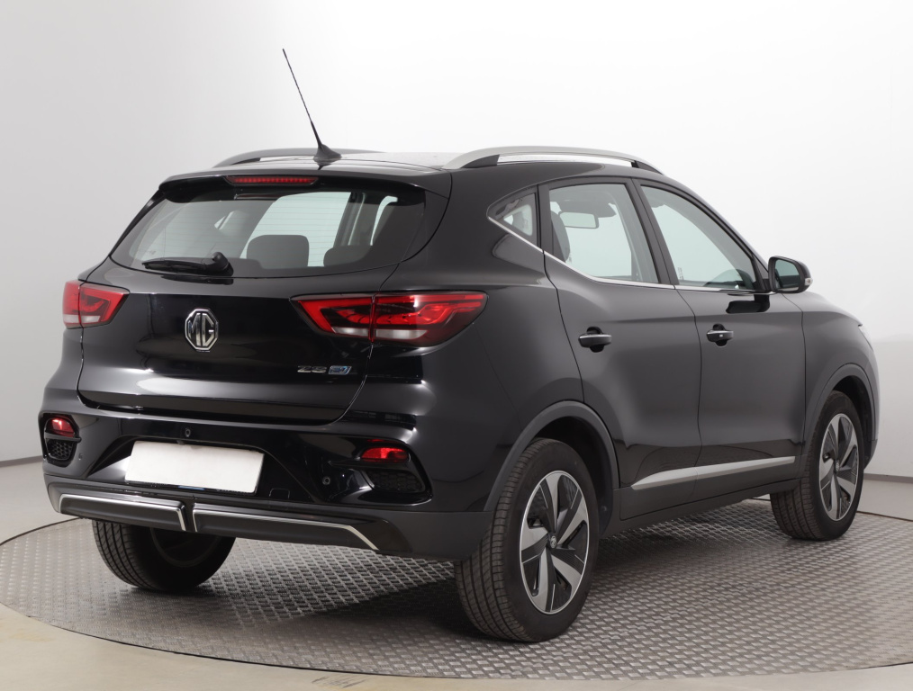 MG ZS SUV