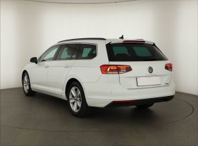 Volkswagen Passat - 2020
