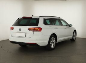 Volkswagen Passat - 2020