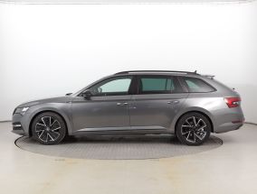 Skoda Superb - 2023