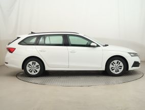 Škoda Octavia - 2020