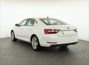 Skoda Superb - 2017