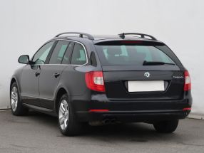 Skoda Superb - 2012