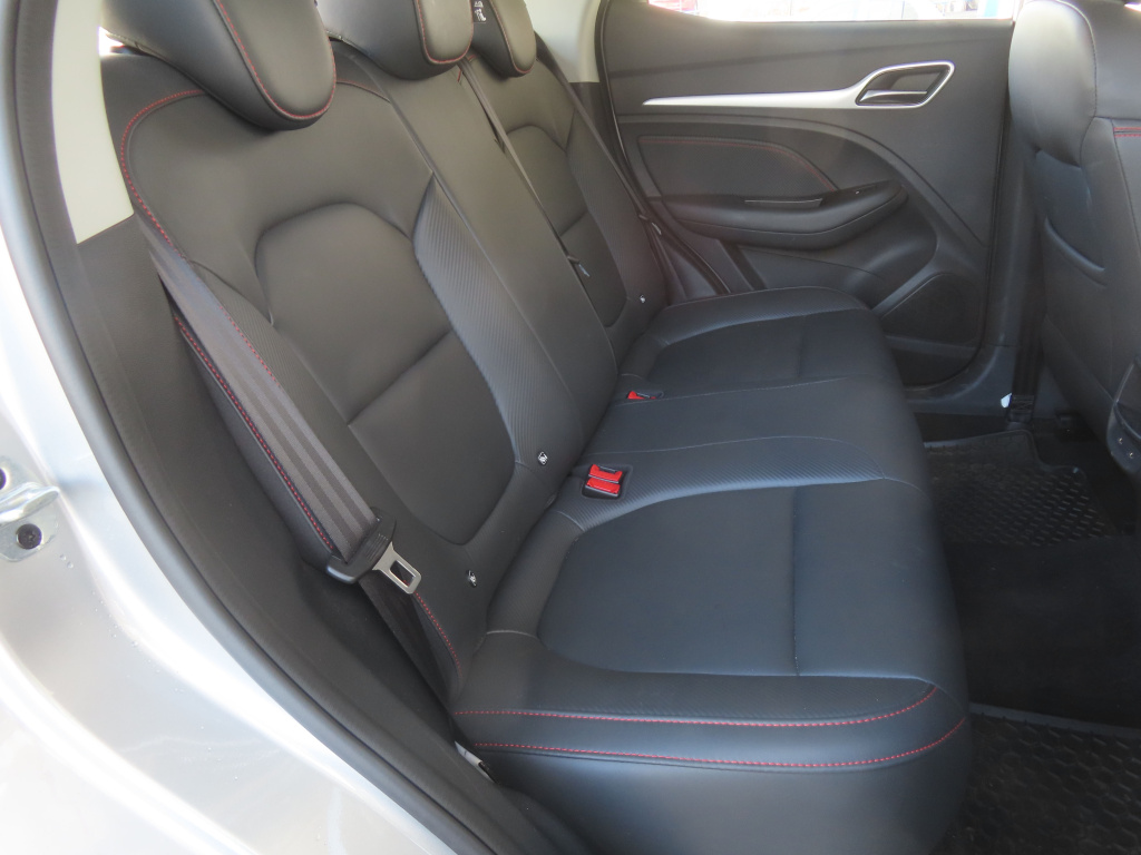 MG ZS SUV