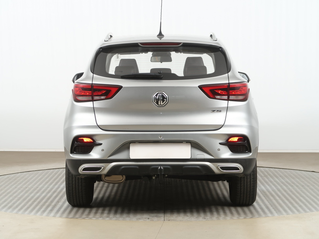 MG ZS SUV
