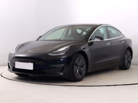 Tesla Model 3 - 2020