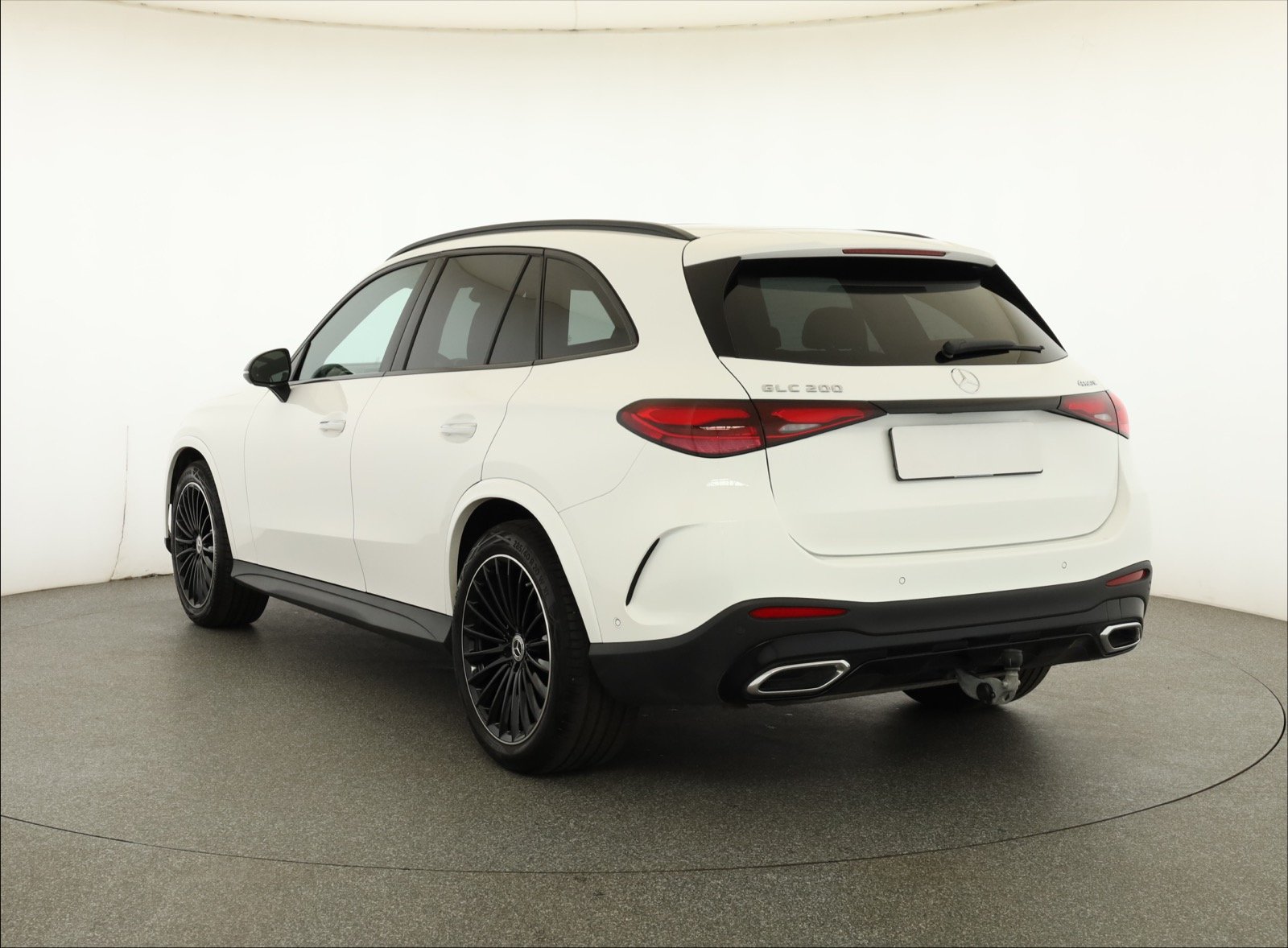 Mercedes-Benz GLC - 2025