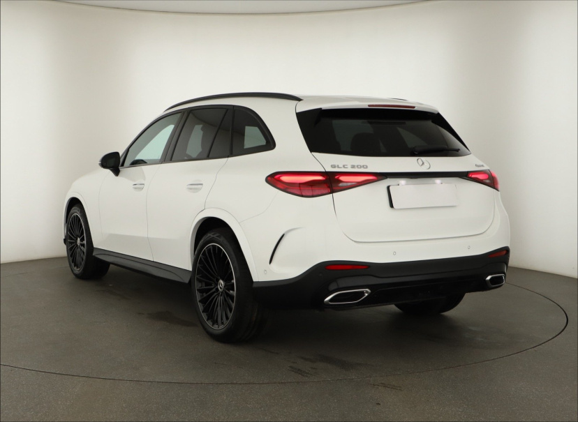 Mercedes-Benz GLC, 2025
