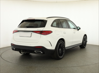 Mercedes-Benz GLC - 2025