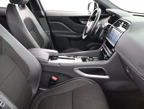 Jaguar F-Pace - 2020