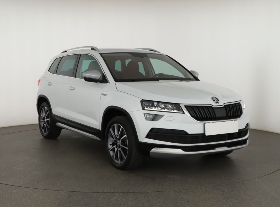 Skoda Karoq - 2021