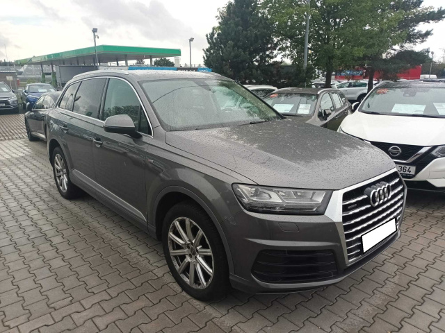 Audi Q7 2015