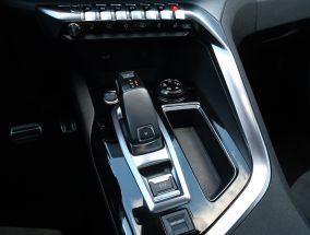 Peugeot 3008 - 2017