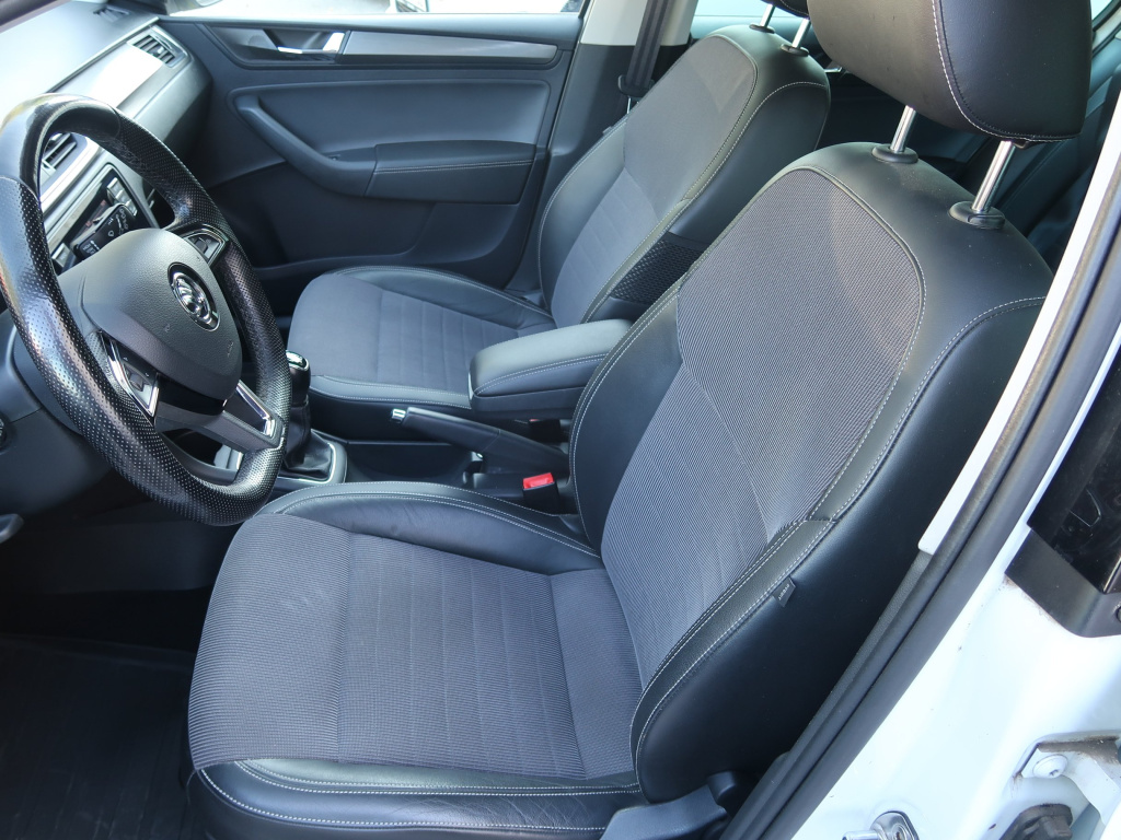 Škoda Rapid