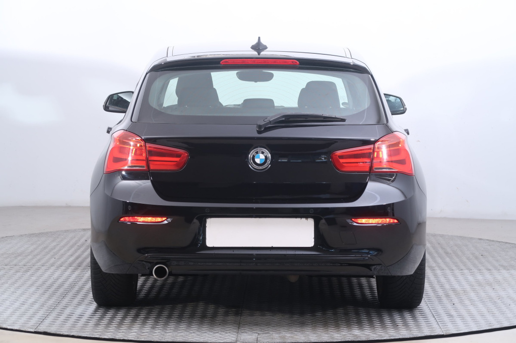 BMW 1