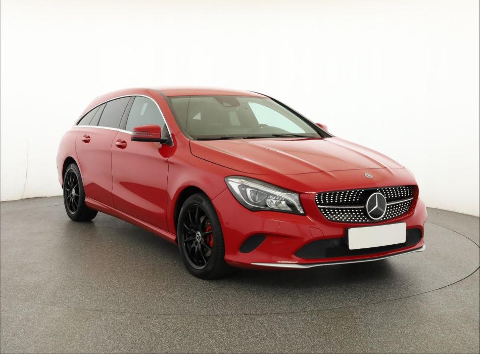 Mercedes-Benz CLA - 2018