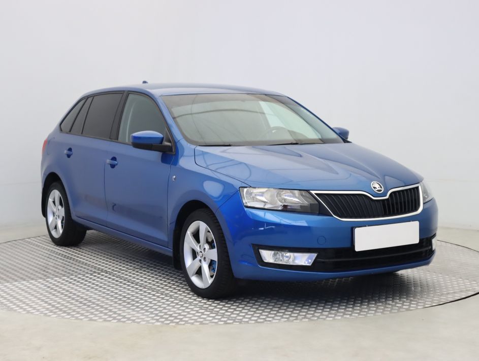 Skoda Rapid Spaceback - 2015