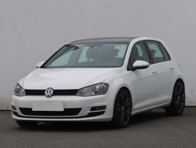 Volkswagen Golf - 2014
