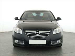 Opel Insignia - 2011