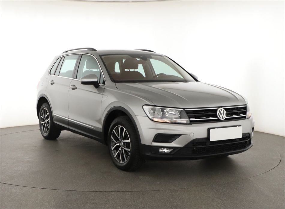 Volkswagen Tiguan - 2017