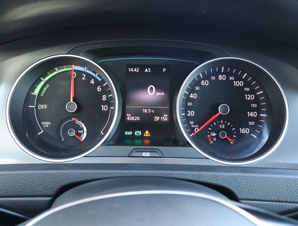 Volkswagen e-Golf