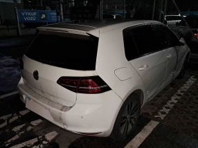 Volkswagen e-Golf - 2017