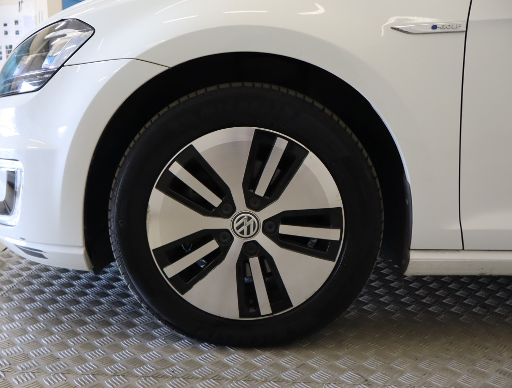 Volkswagen e-Golf