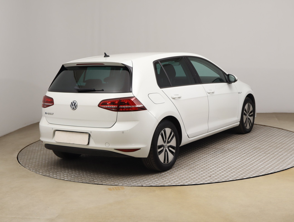 Volkswagen e-Golf