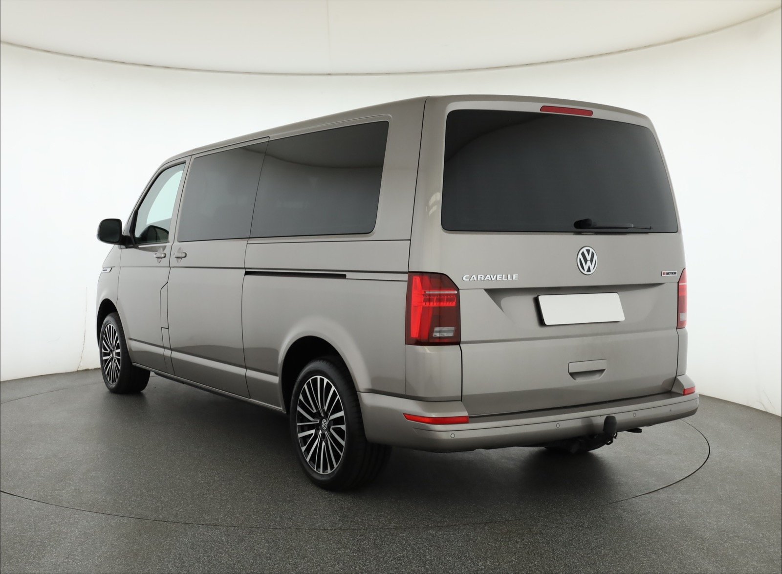 Volkswagen Caravelle - 2021