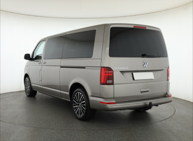 Volkswagen Caravelle - 2021