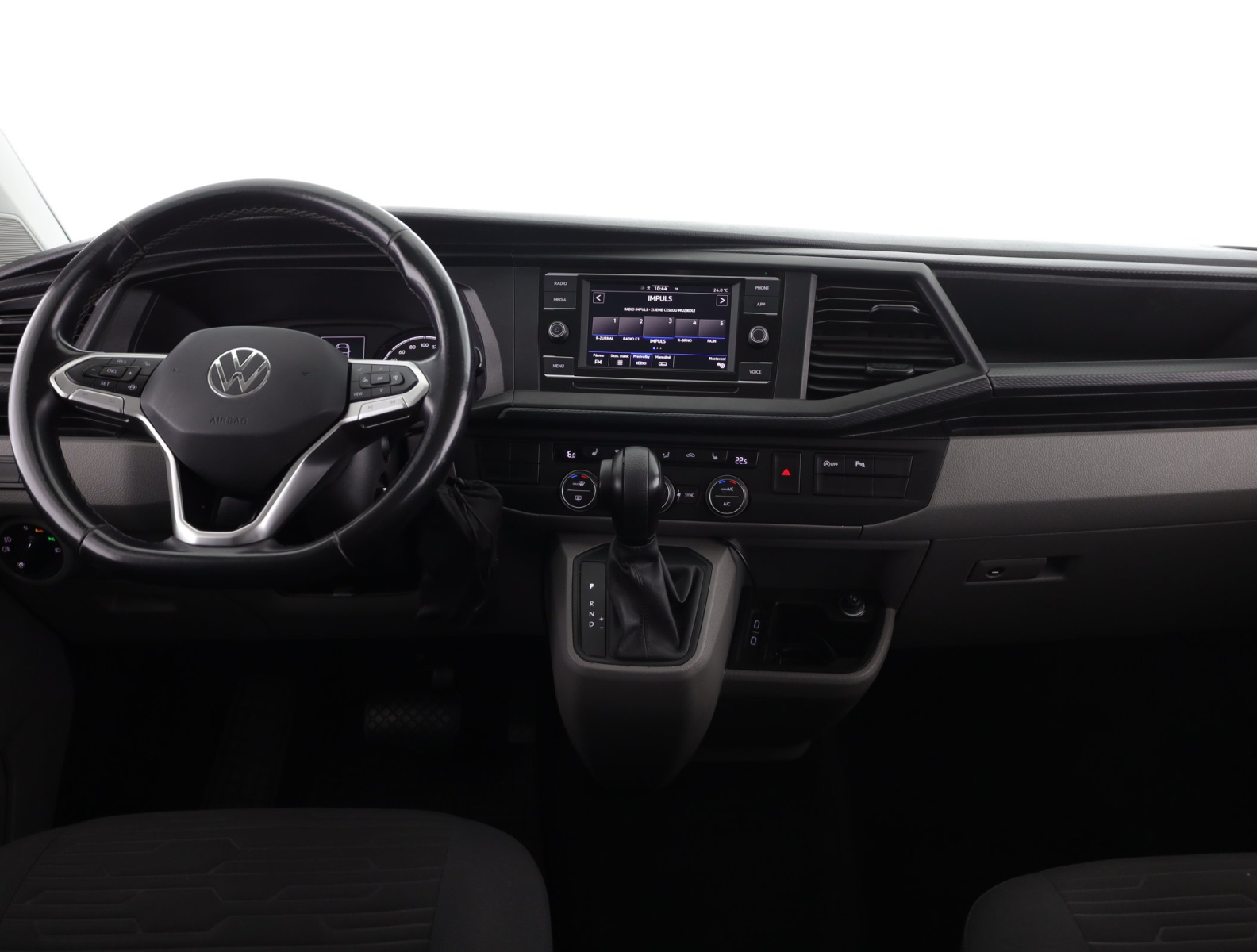 Volkswagen Caravelle - 2021