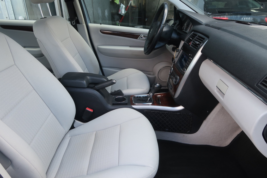 Mercedes-Benz B