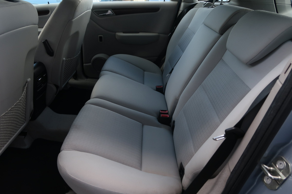Mercedes-Benz B