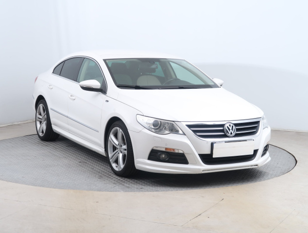 Volkswagen Passat CC 2011