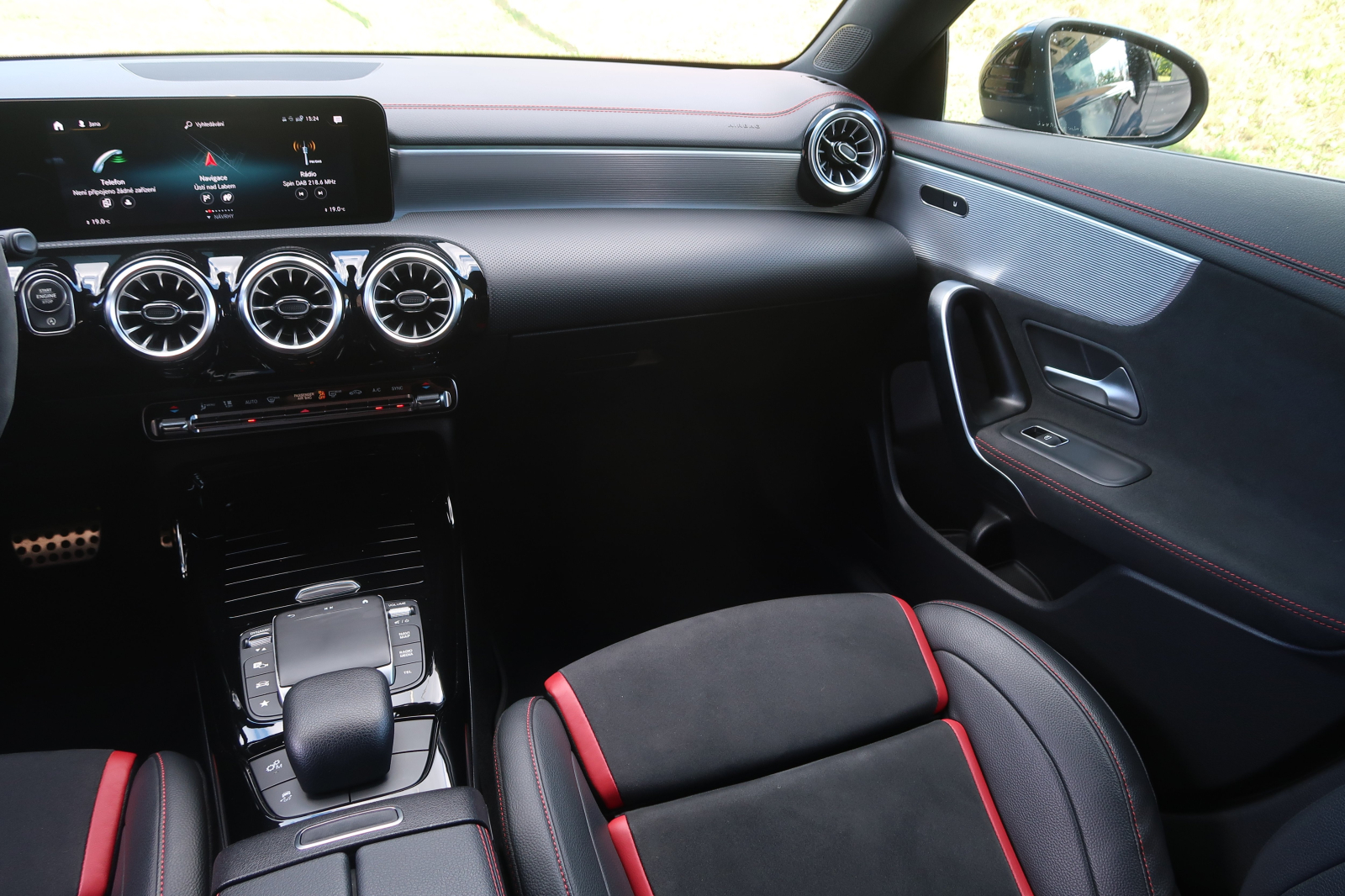 Mercedes-Benz CLA - 2021