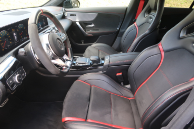 Mercedes-Benz CLA - 2021