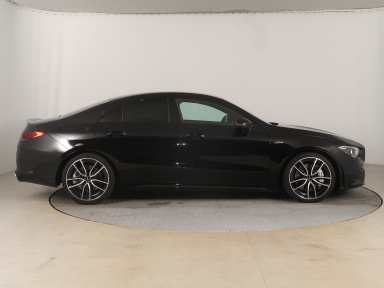 Mercedes-Benz CLA - 2021