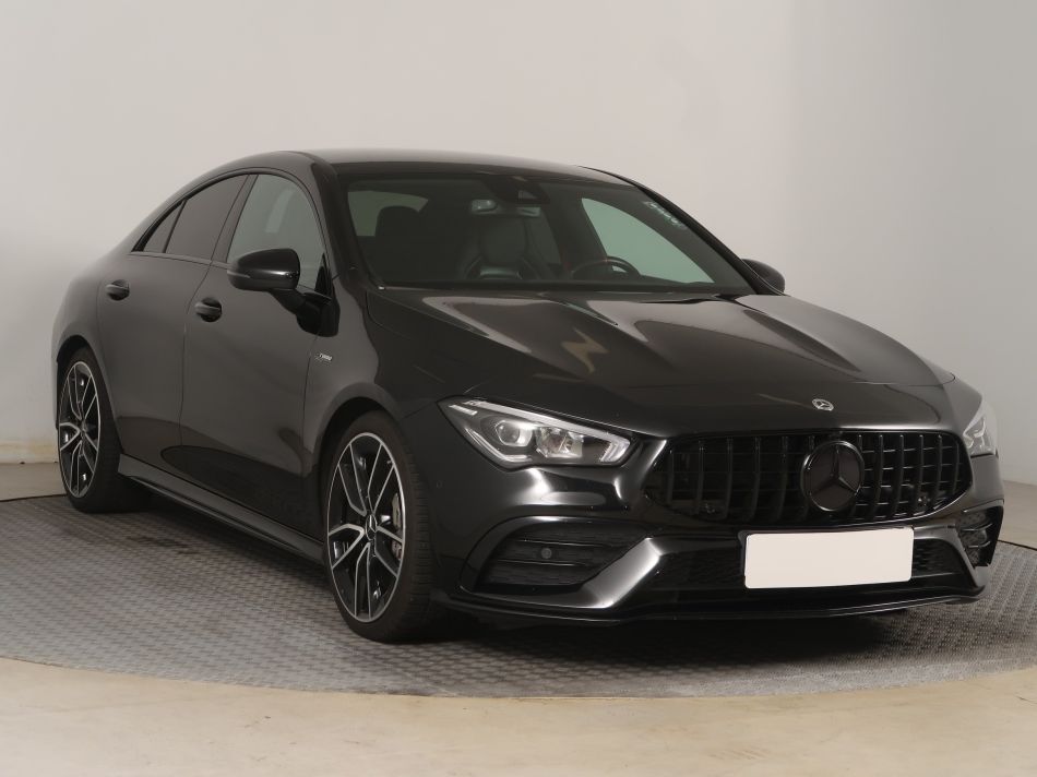 Mercedes-Benz CLA - 2021